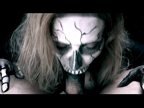 ❤️ Dæmonisk pige suger pik med sin sorte mund og sluger sperm. Fucking at da.sex-porntube.ru ❌